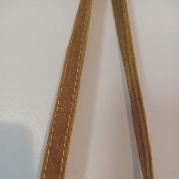 Anthropologie Velvet Crossbody Bag in Gold NWOT - Picture 9 of 11